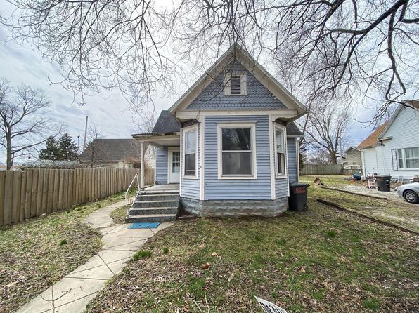 Greenville Real Estate Greenville Il Homes For Sale Zillow