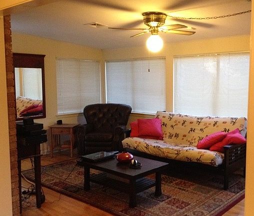 4th image of 307 Serenade Dr
