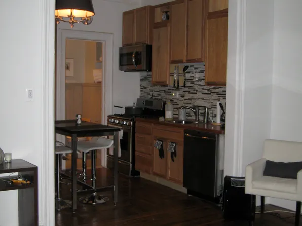 38 Gramercy Park N APT 1F, Manhattan, NY 10010