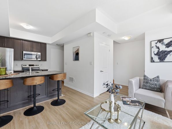 28 Fieldway Rd Unit 55, Toronto, ON M8Z 0E3