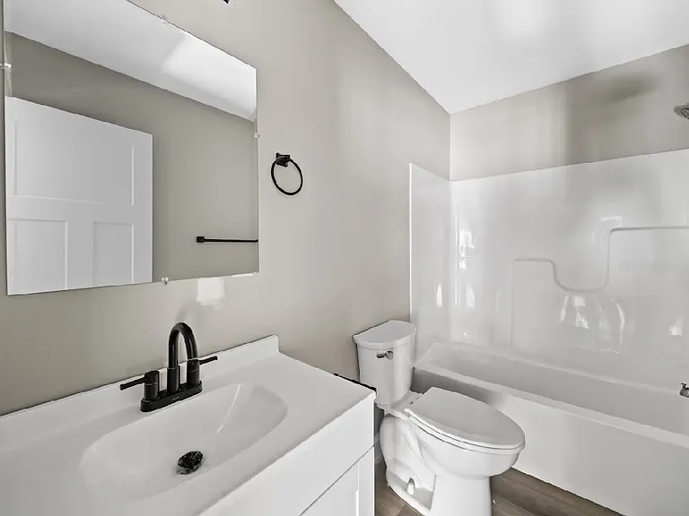 50 Pembroke Dr #65B — Photo 9