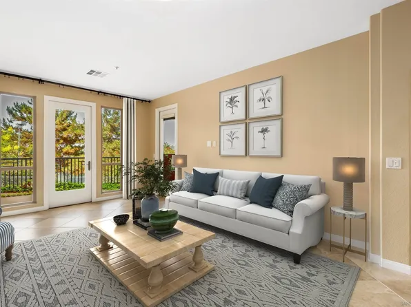 3857 Pell Pl Unit 112, San Diego, CA 92130