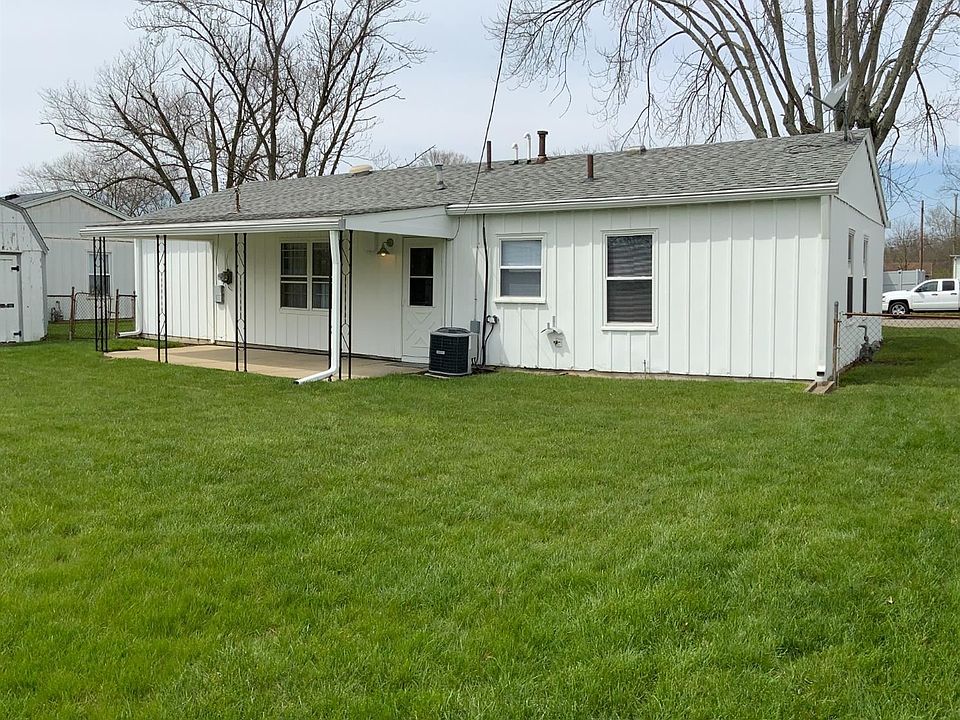 1st image of 426 Millard Dr