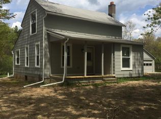 11325 Hyne Rd, Brighton, MI 48114