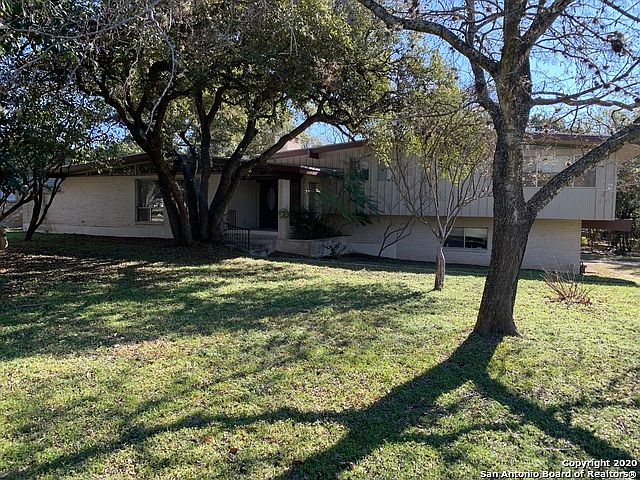 1st image of 4211 Sylvanoaks Dr