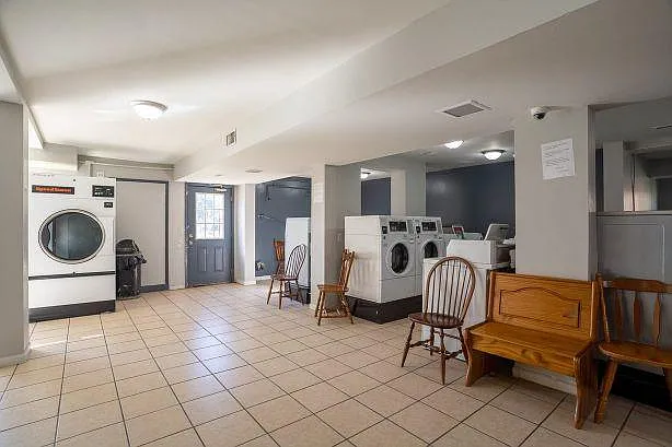 Shared Laundry room
