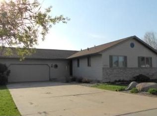3837 Tami Ter, Waterloo, IA 50702