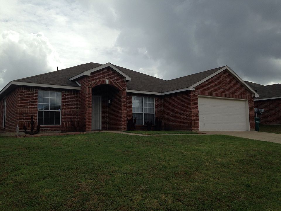1st image of 1078 Magnolia Ln