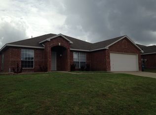 1078 Magnolia Ln, Cedar Hill, TX 75104