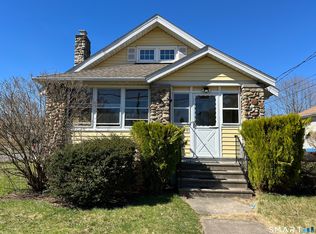 61 S Washington St, Plainville, CT 06062
