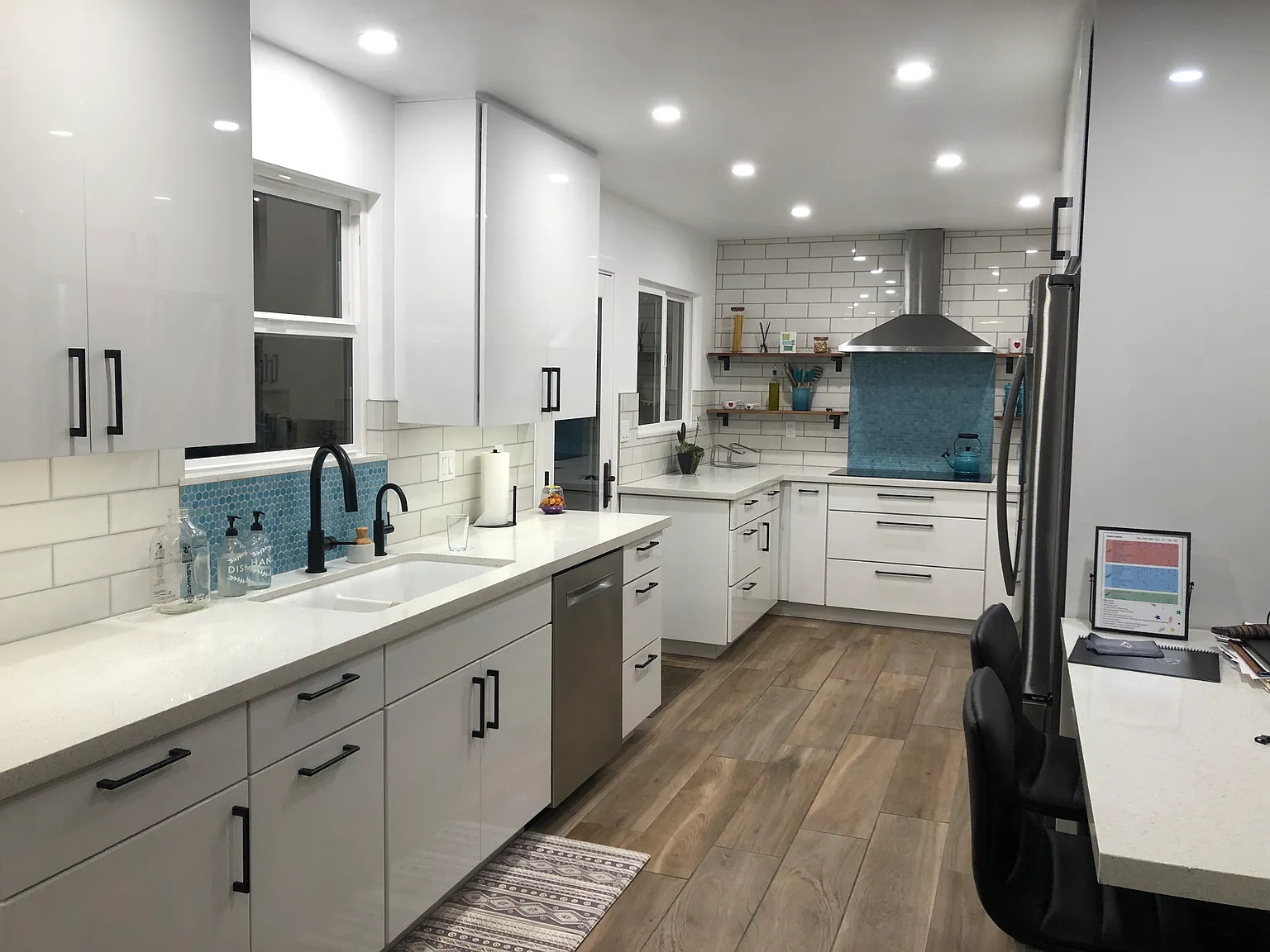 3 bed, 1367 sqft, $6,000 — Photo 2