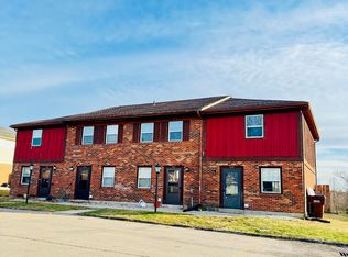 402-408 Windsor Park Dr, Dayton, OH 45459