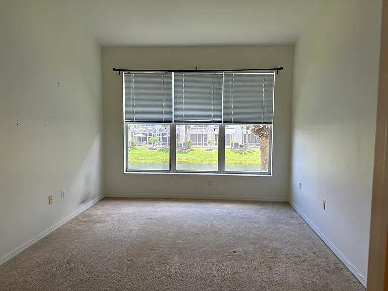 1400 Tiffany Ln #2404 — Photo 9