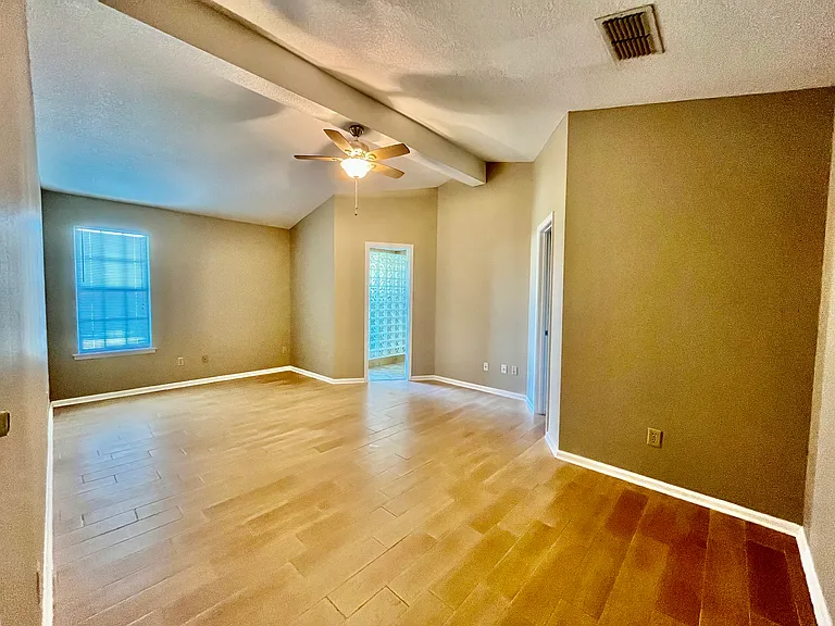 10287 Stallion Run Ct — Photo 10
