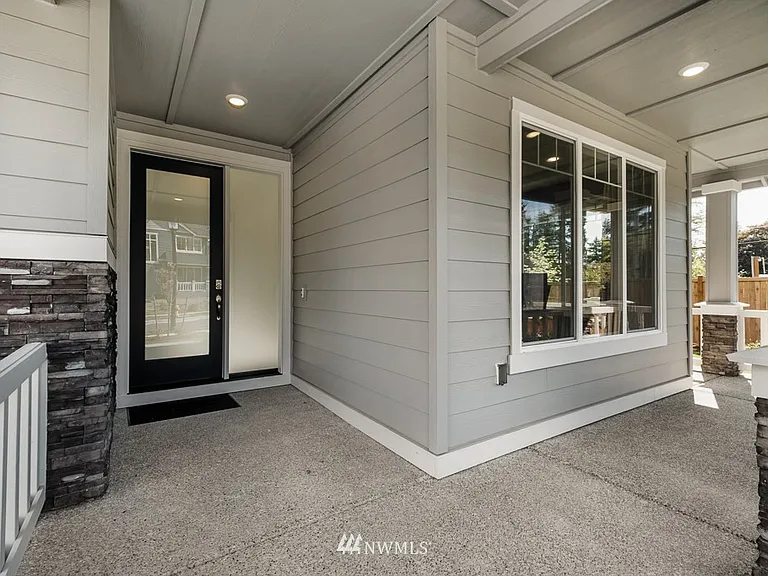16009 SE 141st Pl — Photo 2