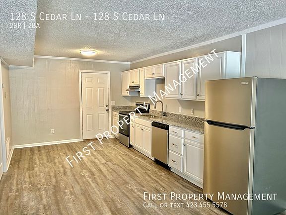 3rd image of 128 S Cedar Ln