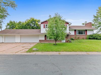 139 Birch Dr, Forest Lake, MN, 55025