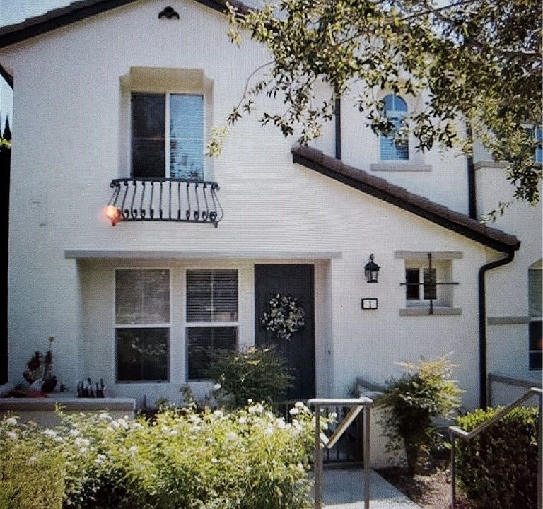 1st image of 15723 Parkhouse Dr Unit 1
