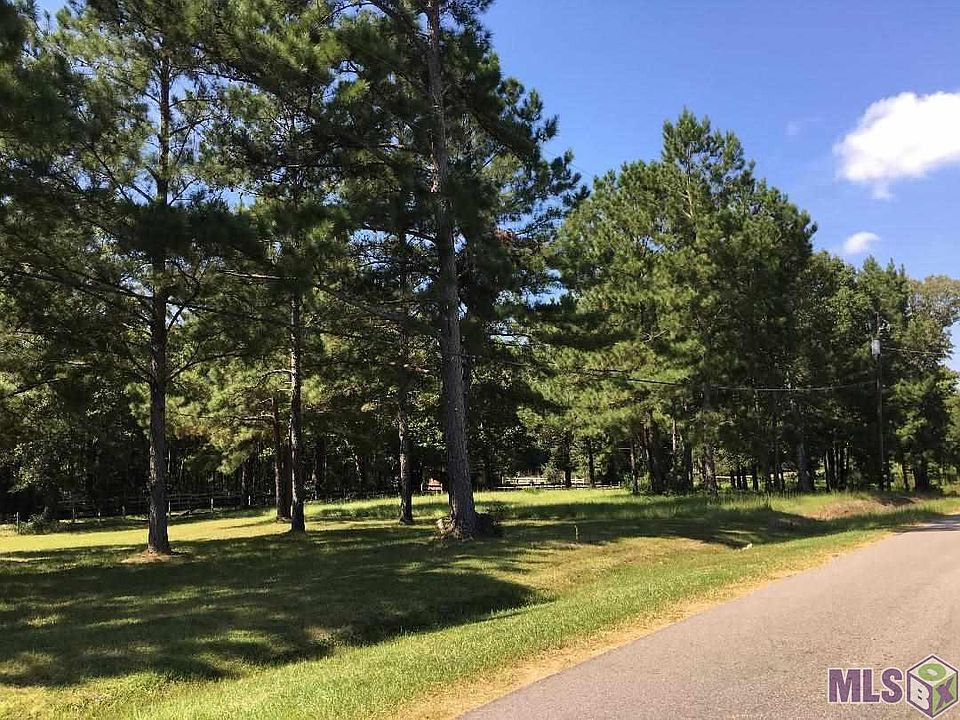 2nd image of LOT 3 Bo Derrick Dr Lot 3