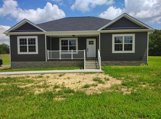 1198 Shiloh Rd, Lafayette, TN 37083