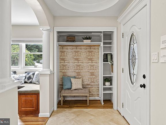 5th image of 6614 Denny Pl