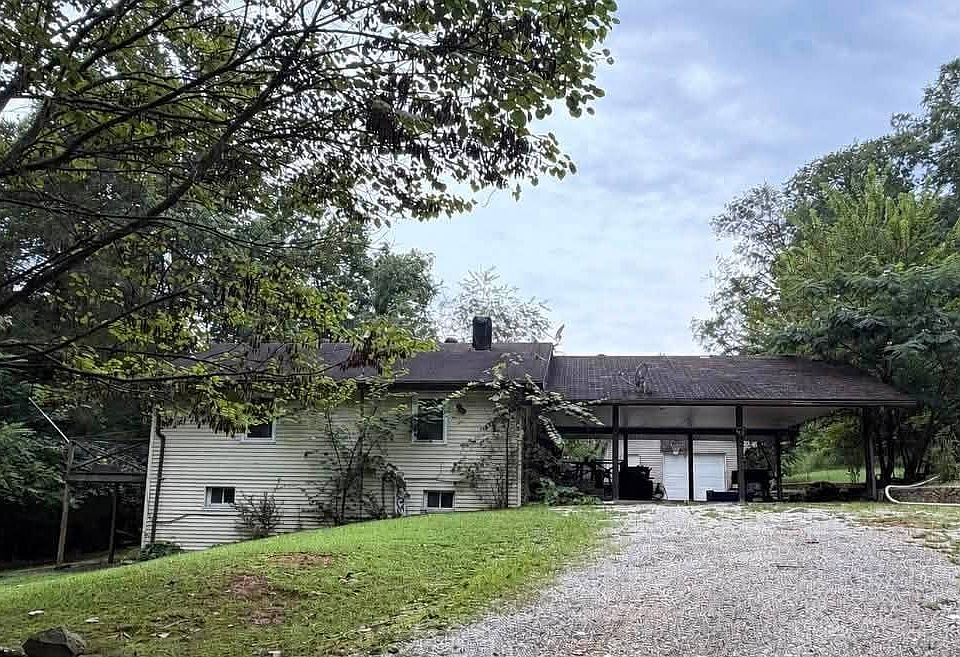 1st image of 18284 Parks Rd