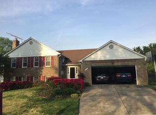 4511 Demby Dr, Fairfax, VA 22032