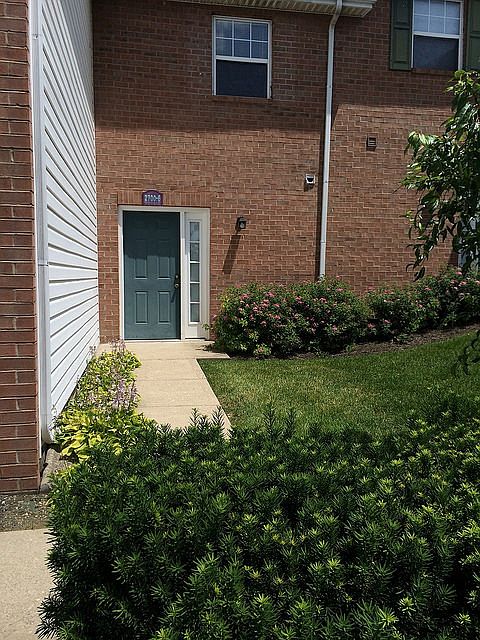 2nd image of 2695 Diamond Cut Dr APT 5