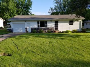 1218 Brown St, Larchwood, IA 51241