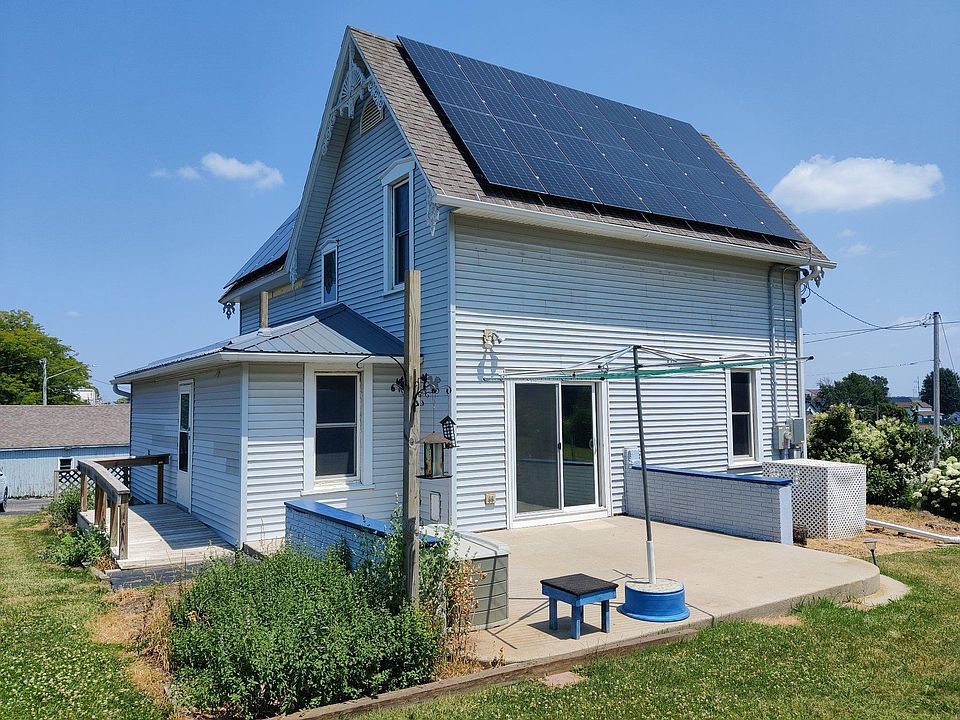 401 S Maryville St, Calmar, IA 52132 Zillow