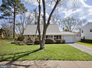 13222 Parson Ln, Fairfax, VA 22033