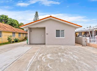 911 SW 79th Ave, Miami, FL 33144