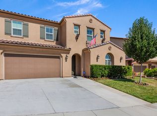 1872 Lemon House Ct, Upland, CA 91784