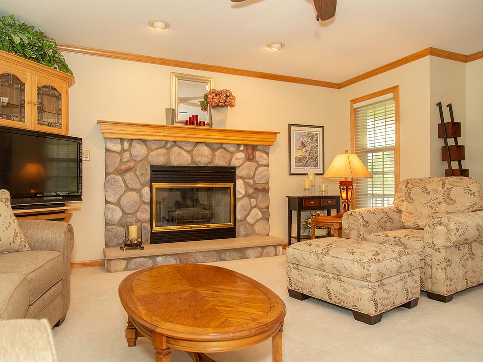 1st image of 732 Windsong Cir