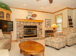 732 Windsong Cir, Plymouth, WI 53073