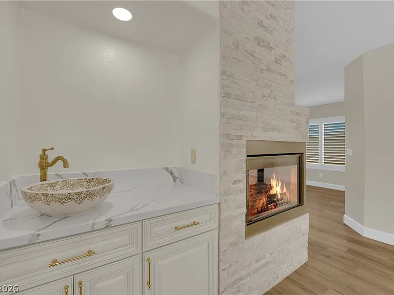 4016 Angel Face St — Photo 18