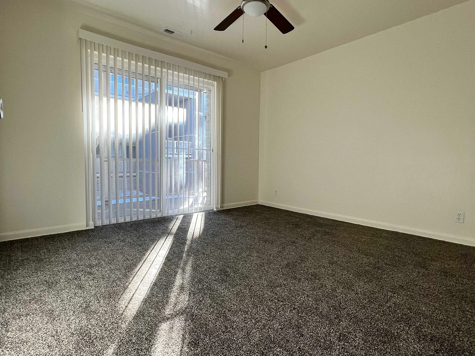 Dayton Apartments — Photo 4
