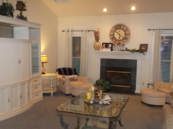 3rd image of 6075 Chancel Gate Dr