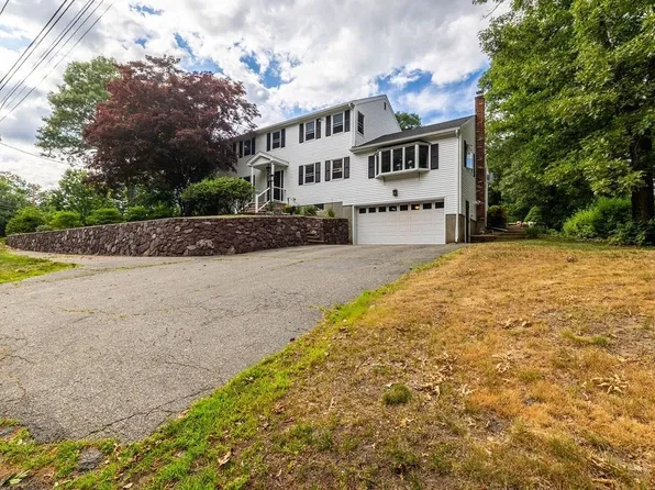 148 South St, Reading, MA 01867