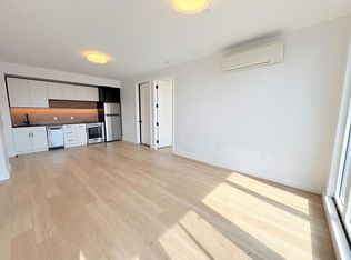 139 Frost St #4D, Brooklyn, NY 11211
