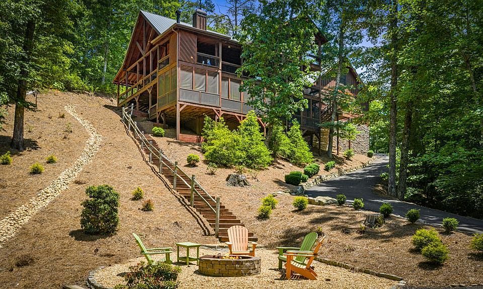 1st image of 279 River Escape Dr