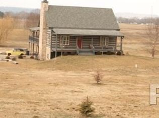 1087 Upper Spring Bay Rd, East Peoria, IL 61611