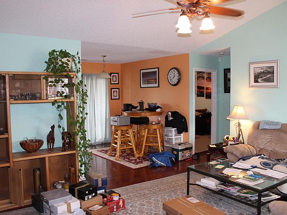Living Room & Dining Area