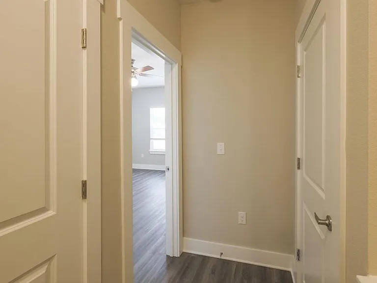 328 Date Palm Ln — Photo 13