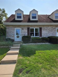 132 Springhouse Rd, Allentown, PA, 18104