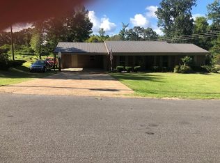 124 Old Magee Rd, Magee, MS 39111