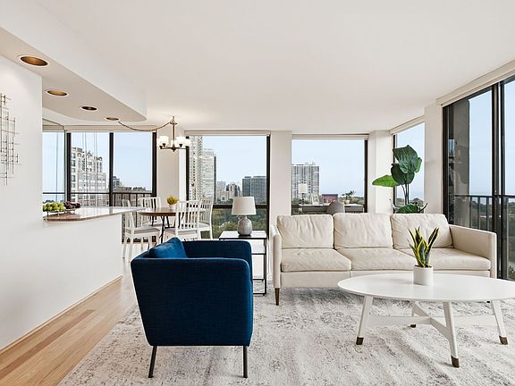 3rd image of 345 W Fullerton Pkwy APT 1701