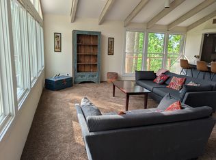 2 Forrest Ln, Middlebury, VT 05753