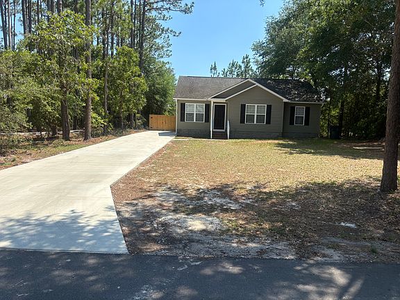 3rd image of 100 Hamlet Rd