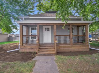 109 Murnen Ave, Gibbon, NE 68840